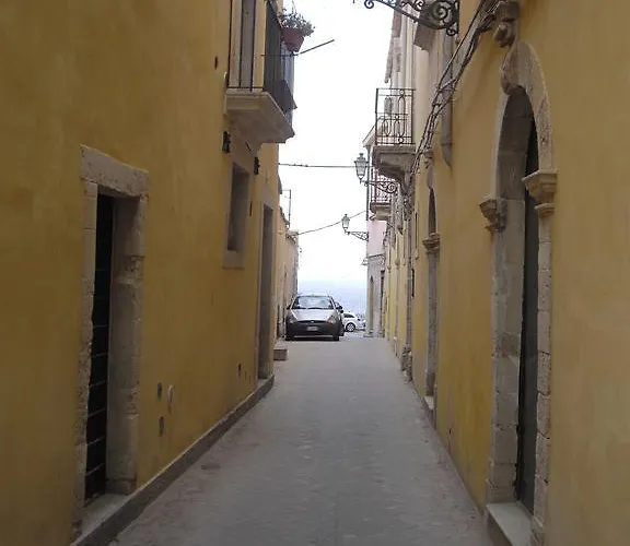 Casa Rachele * Syracuse